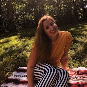 Meet your Posher, Lily